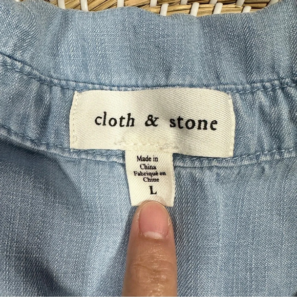 Cloth & Stone Long Sleeve Point Collar Chambray Denim Shirt Button Front Blue L - Picture 13 of 16
